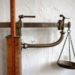 ouces and pound old scale