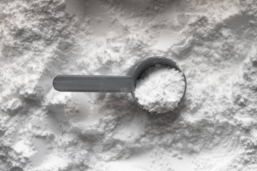 flour in cups